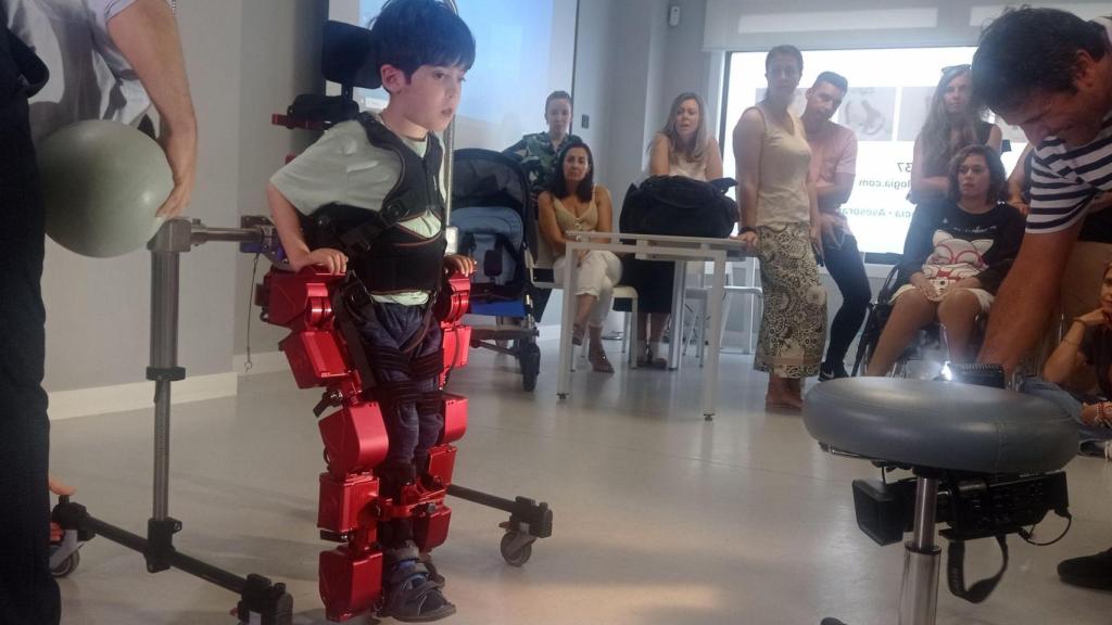 Prueba del exoesqueleto en A Coruña