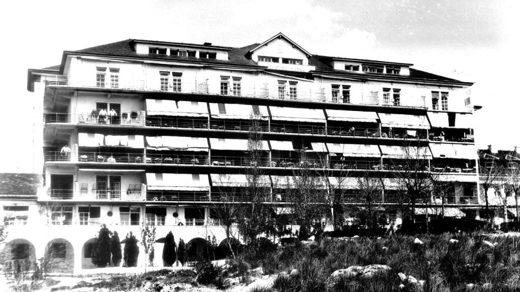 Fotografía antigua del Sanatorio de la Marina.