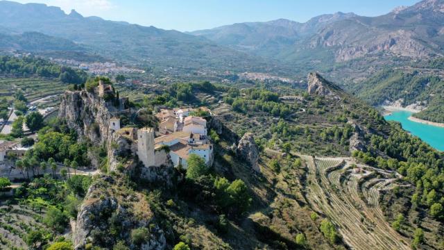 Vista panorámica de Castell de Guadalest (Alicante), en una imagen de archivo.