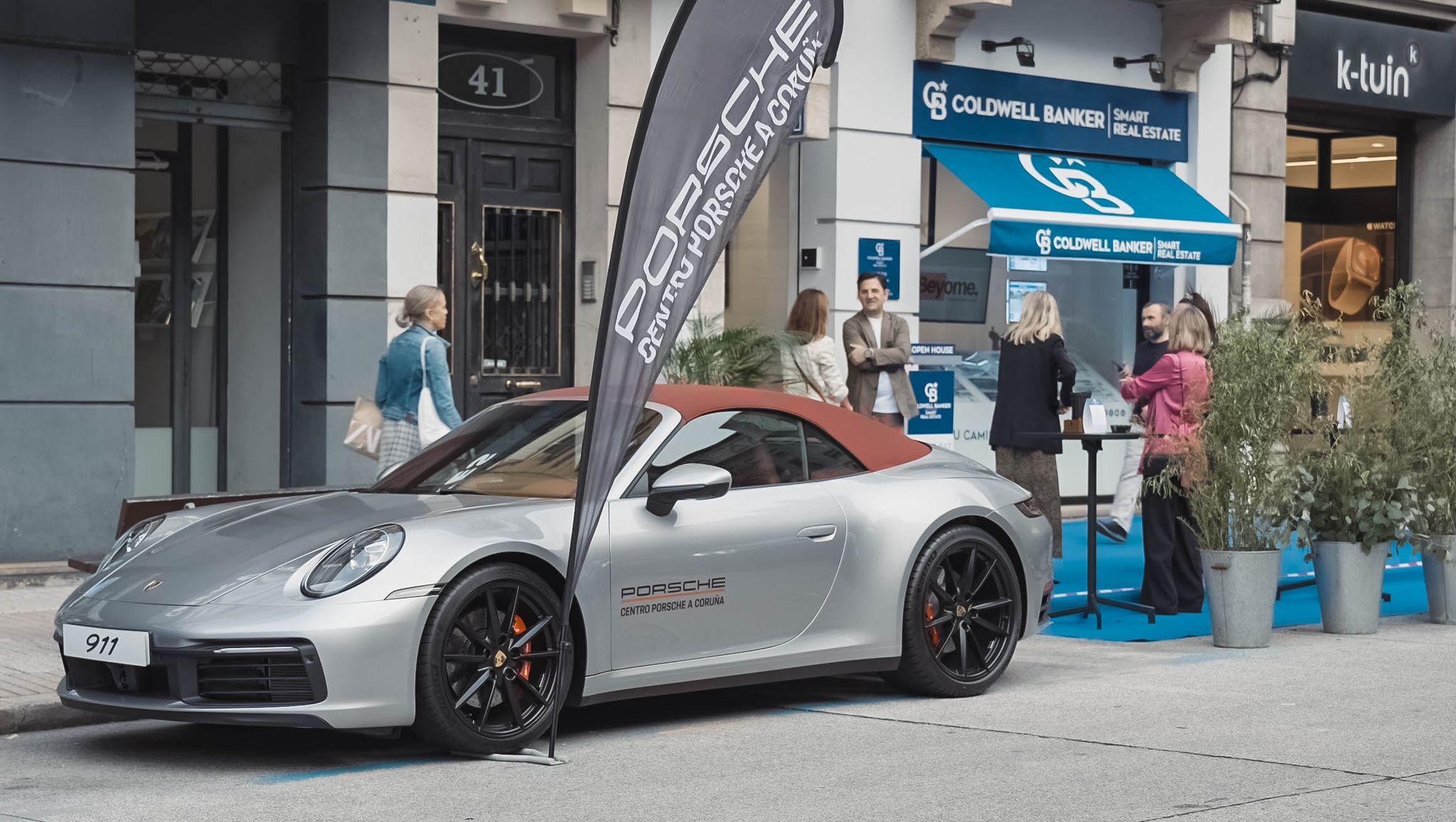 Evento celebrado anoche por Coldwell Banker Smart Real Estate en A Coruña con la colaboración de Porsche. Fotografía: philmiller.es