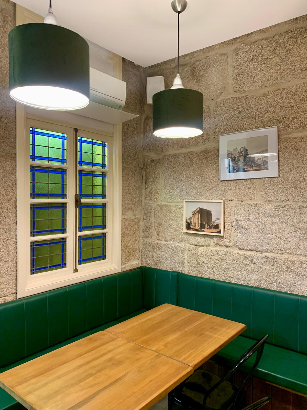 Interior del nuevo local ubicado en la calle Oporto.