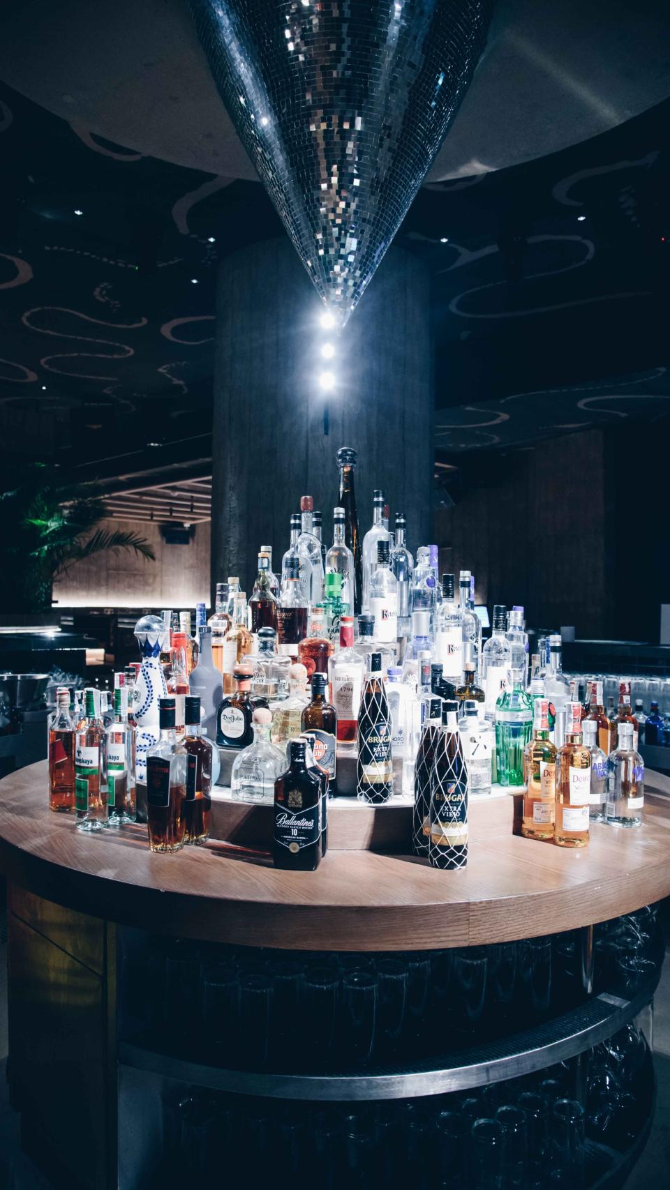 Barra de bebidas de Grace.