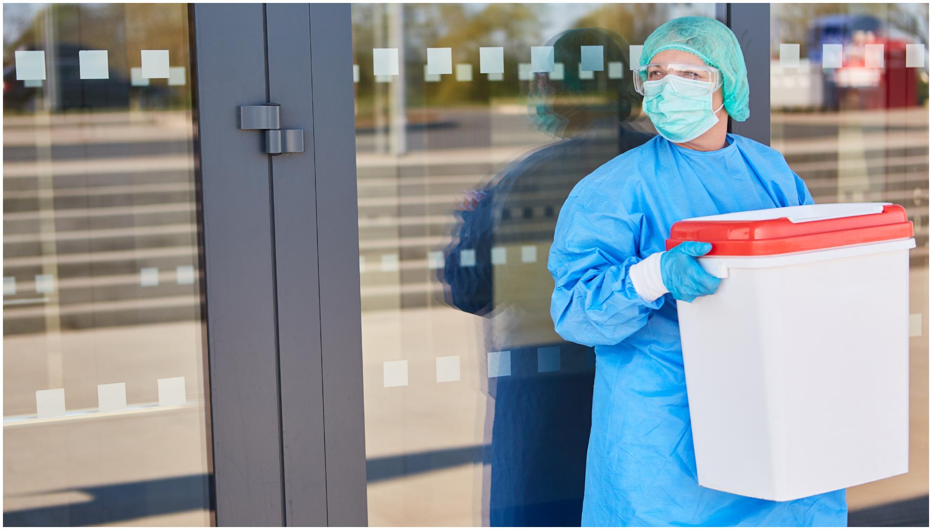 Imagen de archivo del transporte de un órgano (Shutterstock)