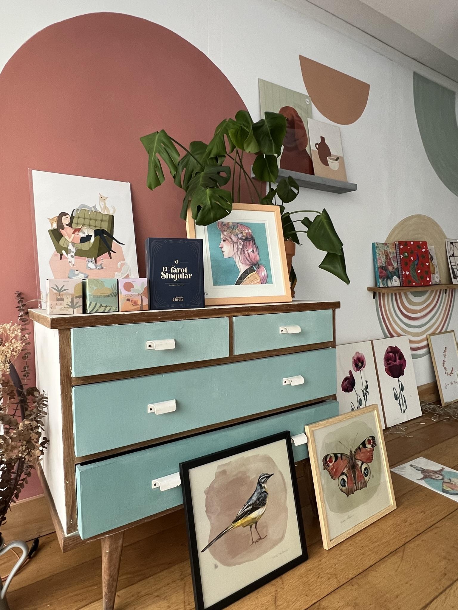 Uno de los muebles rehabilitados que Lidia luce en su casa