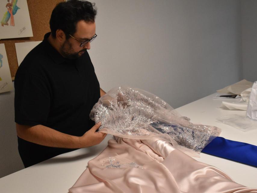 Alejandro Maíllo en su atelier de la calle López Gómez de Valladolid