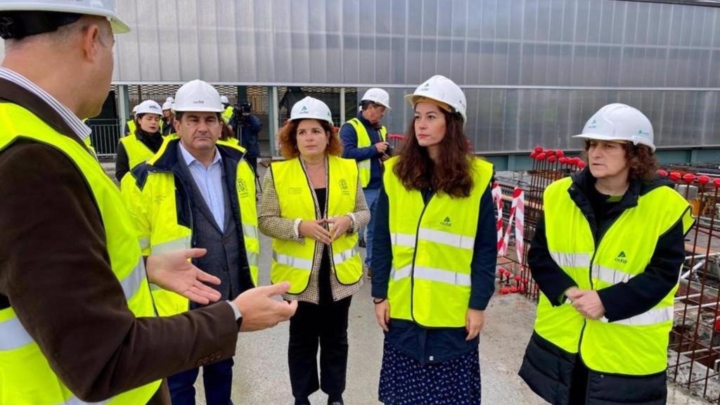 Visita a las obras de la intermodal de Santiago.