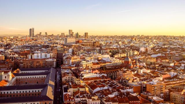 ¿A qué hora anochece en Madrid con el cambio al horario de invierno?