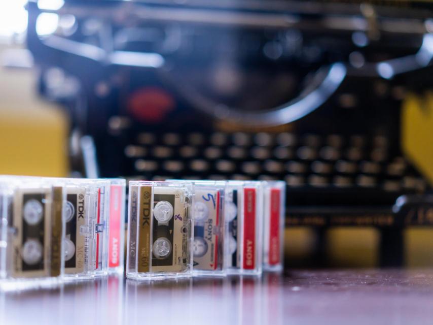 Las cintas y la máquina de escribir de Arques.