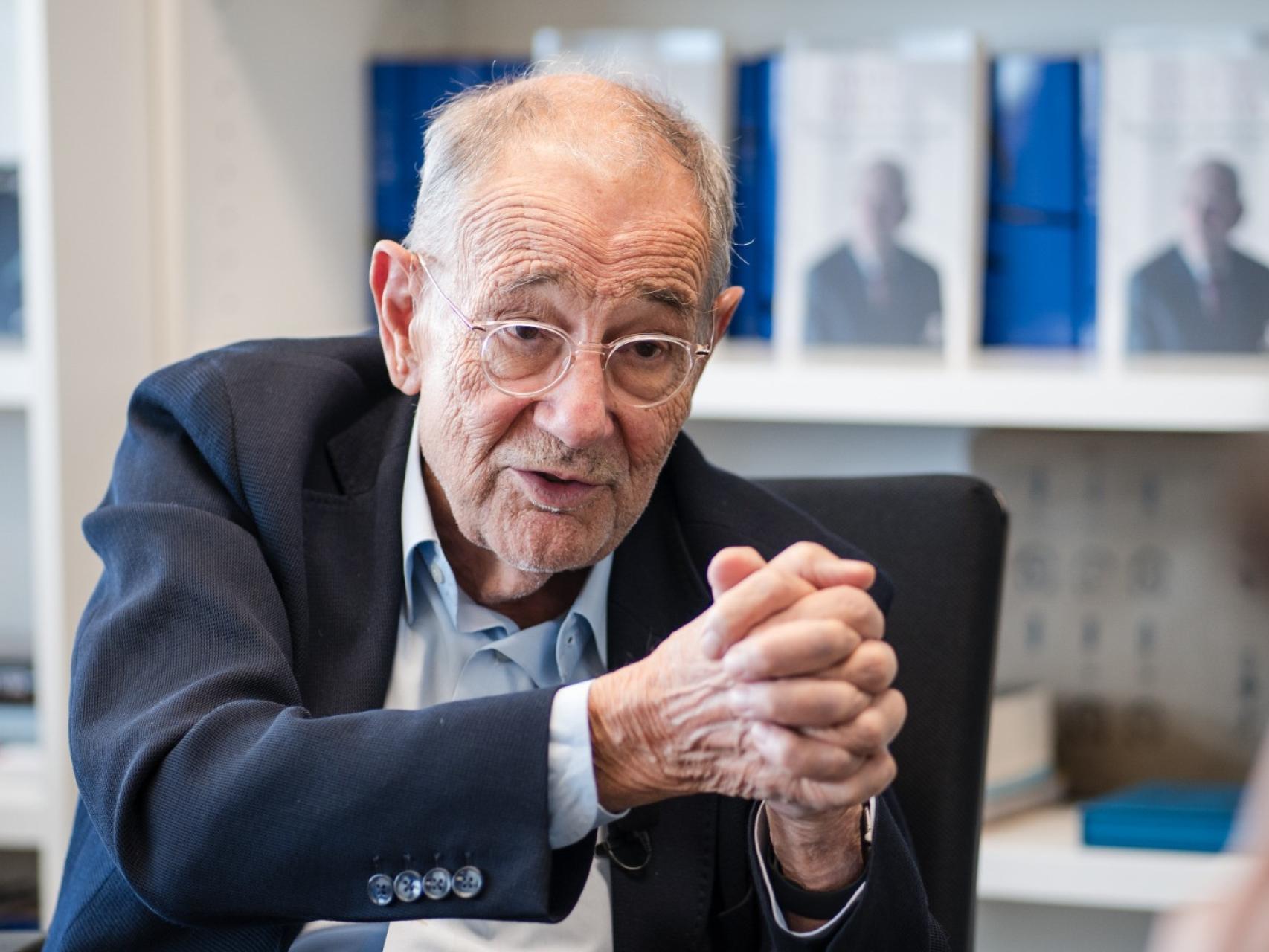 Javier Solana fue uno de los ministros más longevos de González y el único español en liderar la OTAN.