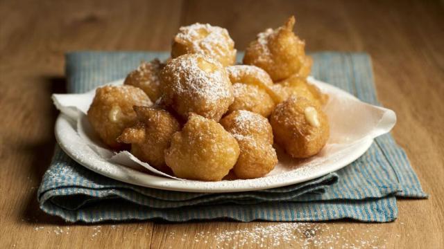 Los mejores buñuelos de viento de Madrid se comen en esta pastelería del centro.