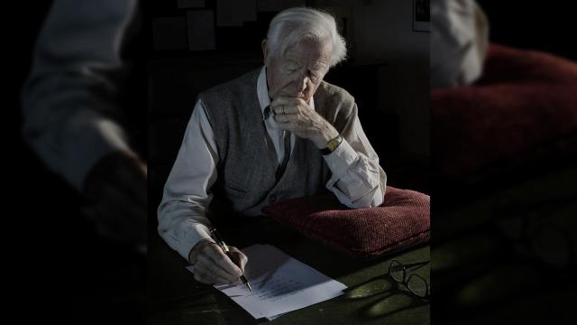 John le Carré en Cornualles, Inglaterra, 2016. Foto: Nadav Kander