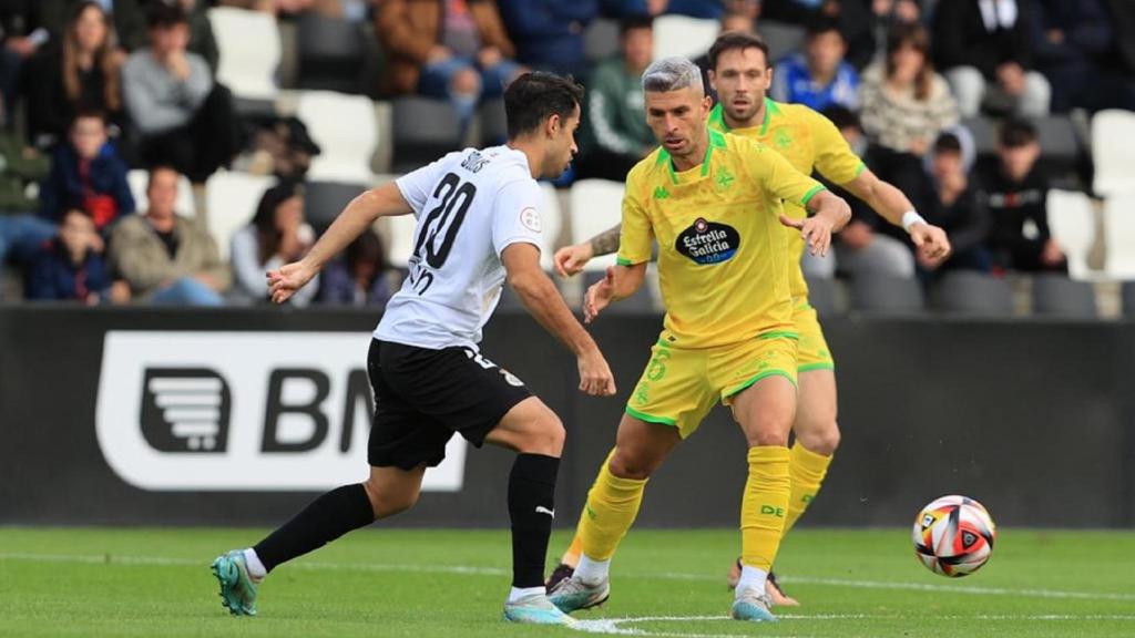 Salva Sevilla durante el partido contra el Real Unión.