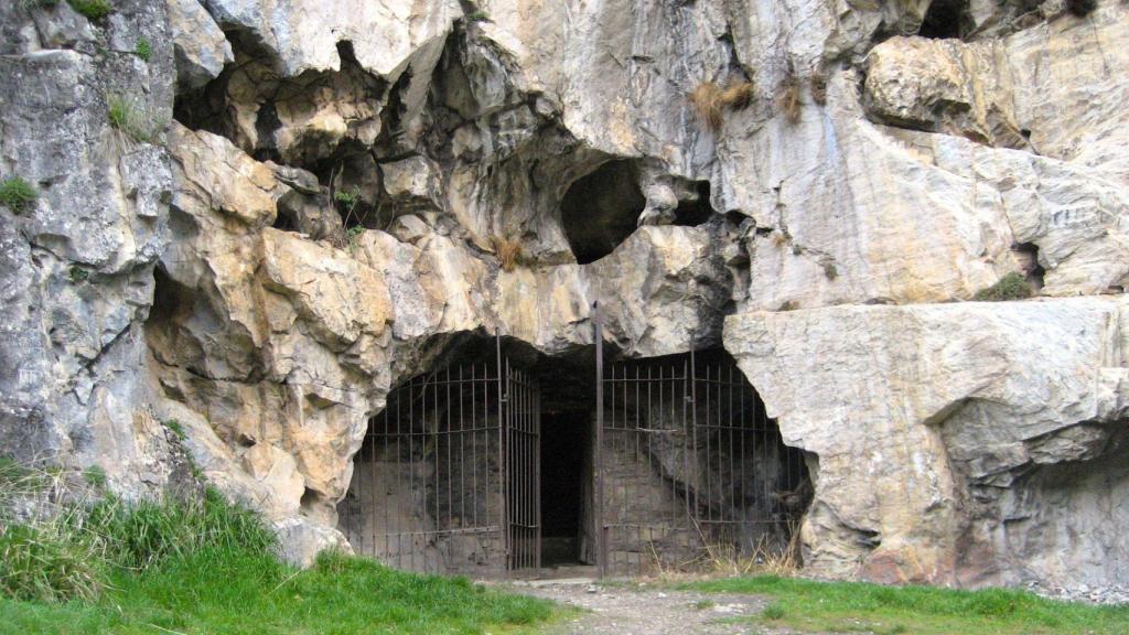 Cueva de San Genadio. Foto: Wikipedia