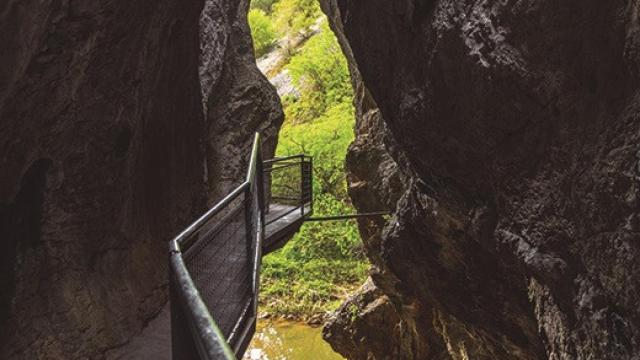 El desfiladero de la Yecla, una profunda garganta moldeada a lo largo de muchos años