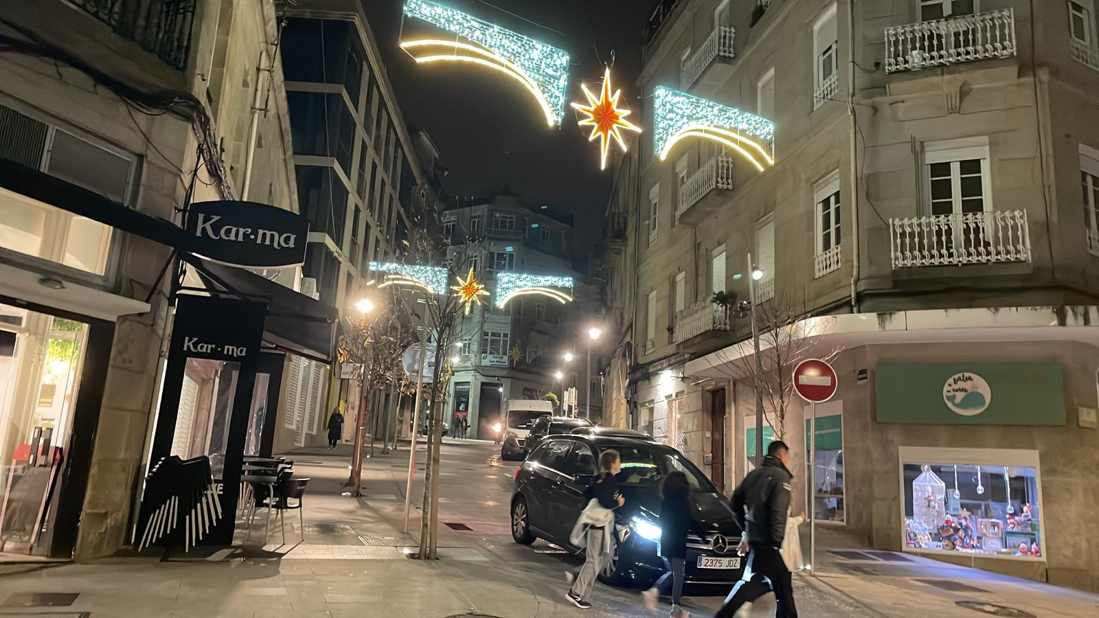 Luces de Navidad encendidas en Vigo, a 17 de noviembre de 2023.