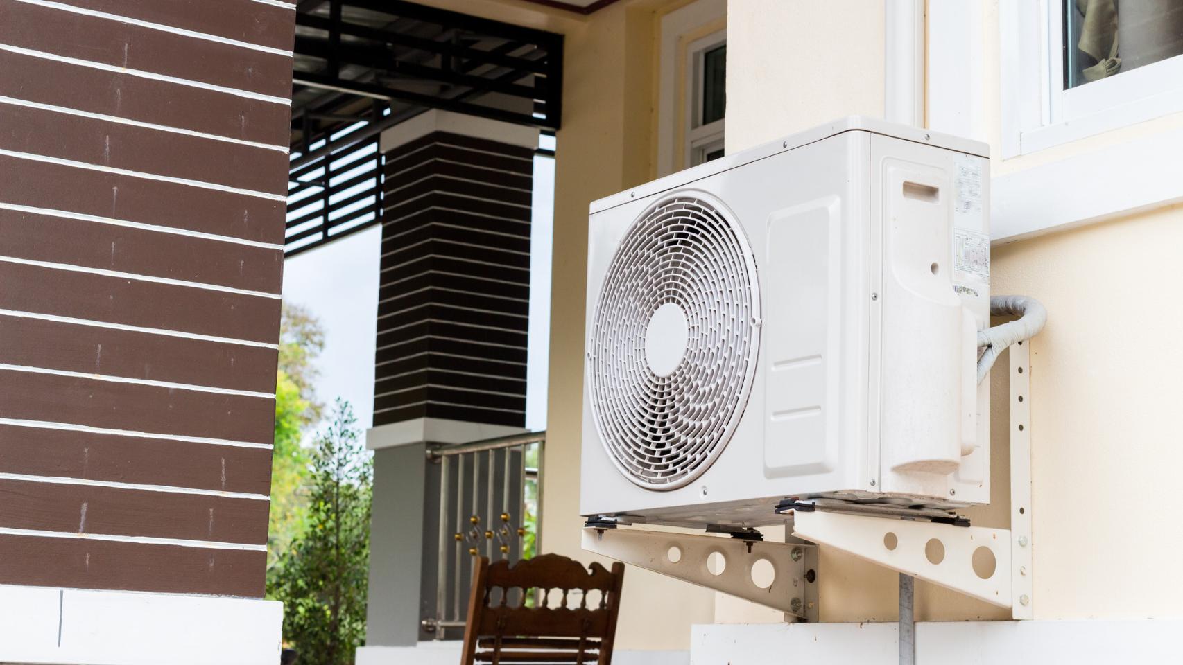 Unidad externa de una bomba de calor