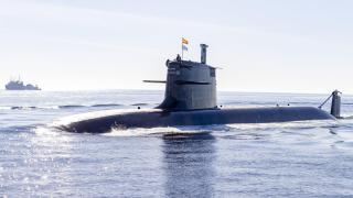 La Armada adquirirá bengalas pirotécnicas para equipar a los submarinos S-70 y S-80 por 1,4 millones de euros
