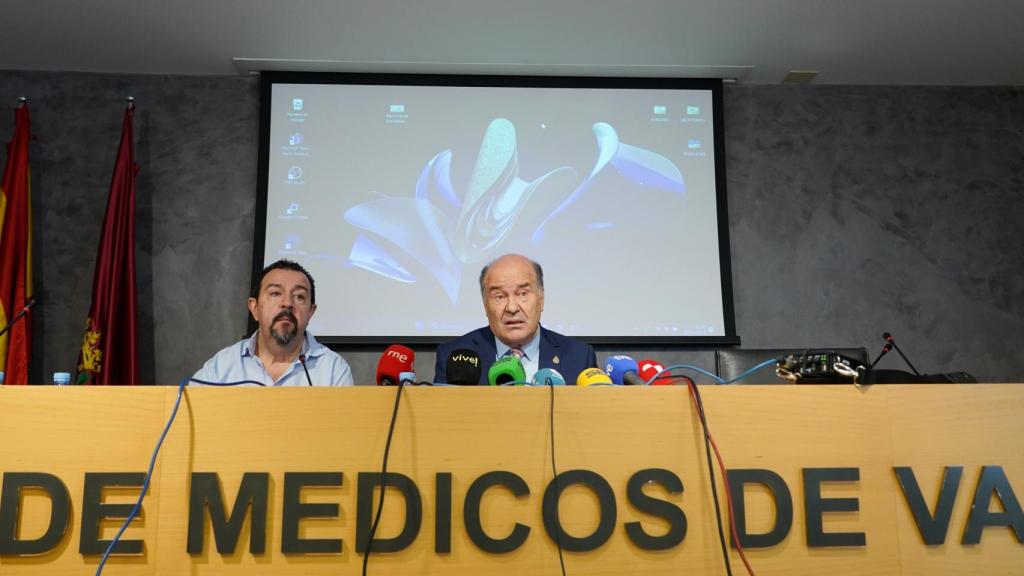 El presidente del Consejo de Colegios Oficiales de Médicos de Castilla y León y del sindicato médico Cesm, José Luis Díaz Villarig