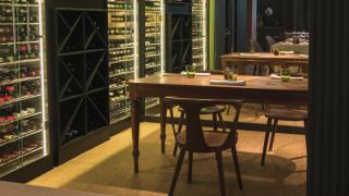 Zona de la bodega del restaurante que acaba de conseguir una estrella Michelin.