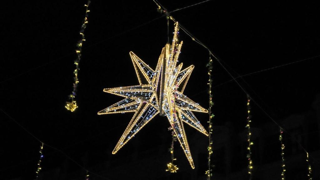 Imagen de archivo de luces de Navidad.