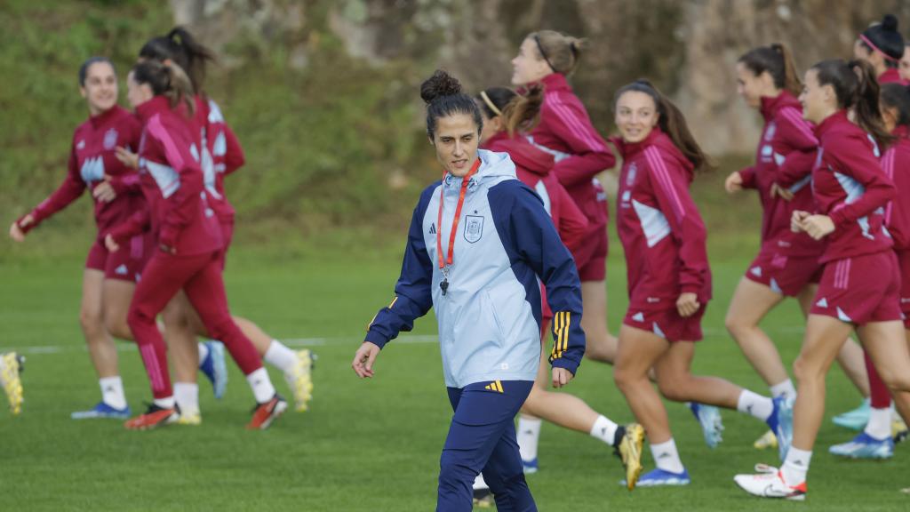 Montse Tomé, en un entrenamiento de la Selección
