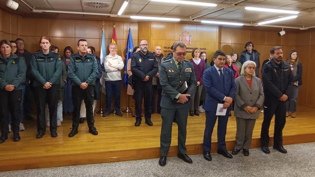 Minuto de silencio en la Delegación del Gobierno.