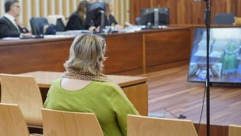 La trabajadora social acusada, en el banquillo, en una imagen de archivo.