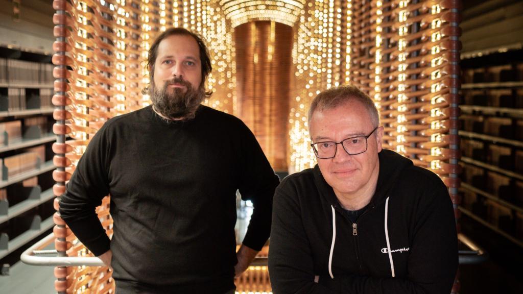 Carlos Vermut y Daniel Monzón, en el archivo de Cineteca. Foto: Javier Carbajal