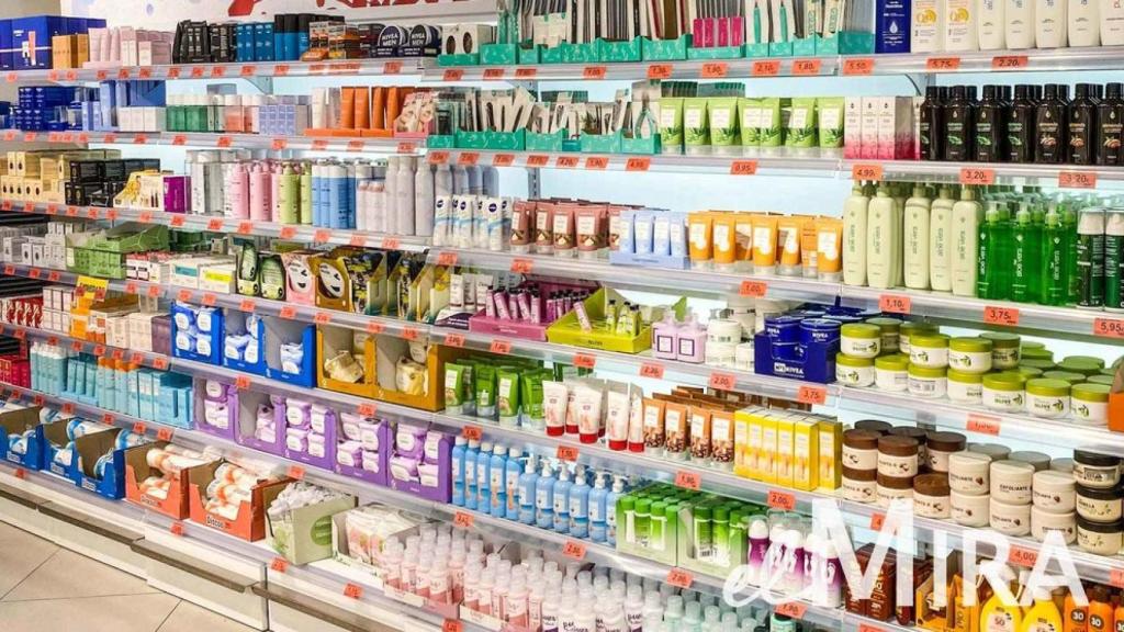 Estantería de Mercadona.