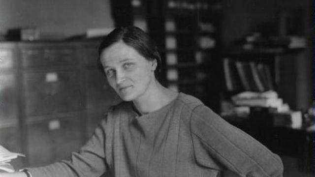 Cecilia Payne en la Universidad.