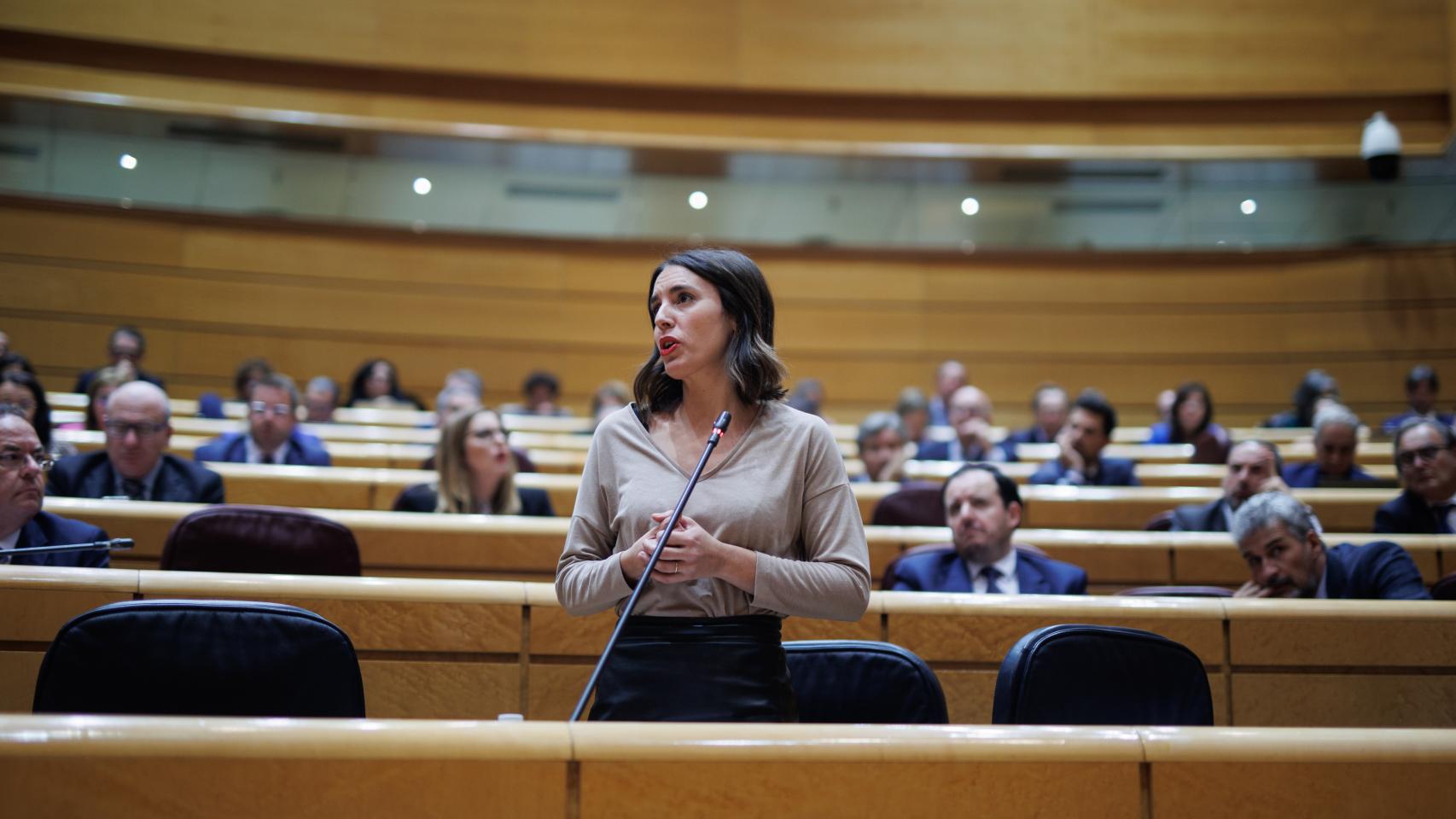 La exministra de Igualdad, Irene Montero, en una sesión de control al Gobierno en el Senado el pasado 7 de noviembre.