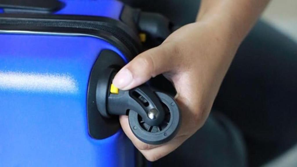 Las ruedas de las maletas Take OFF se quitan y se ponen fácilmente