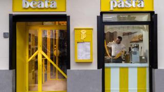 Fachada del nuevo restaurante Beata Pasta.