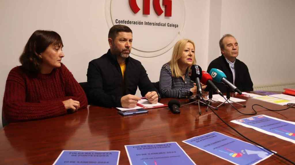 Rueda de prensa de los sindicatos CC.OO., CIG y UGT para anunciar la jornada de paro.
