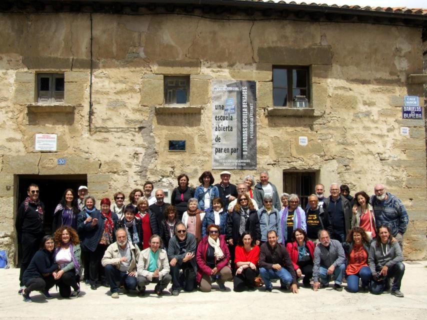 Foto de familia de los miembros de la asociación