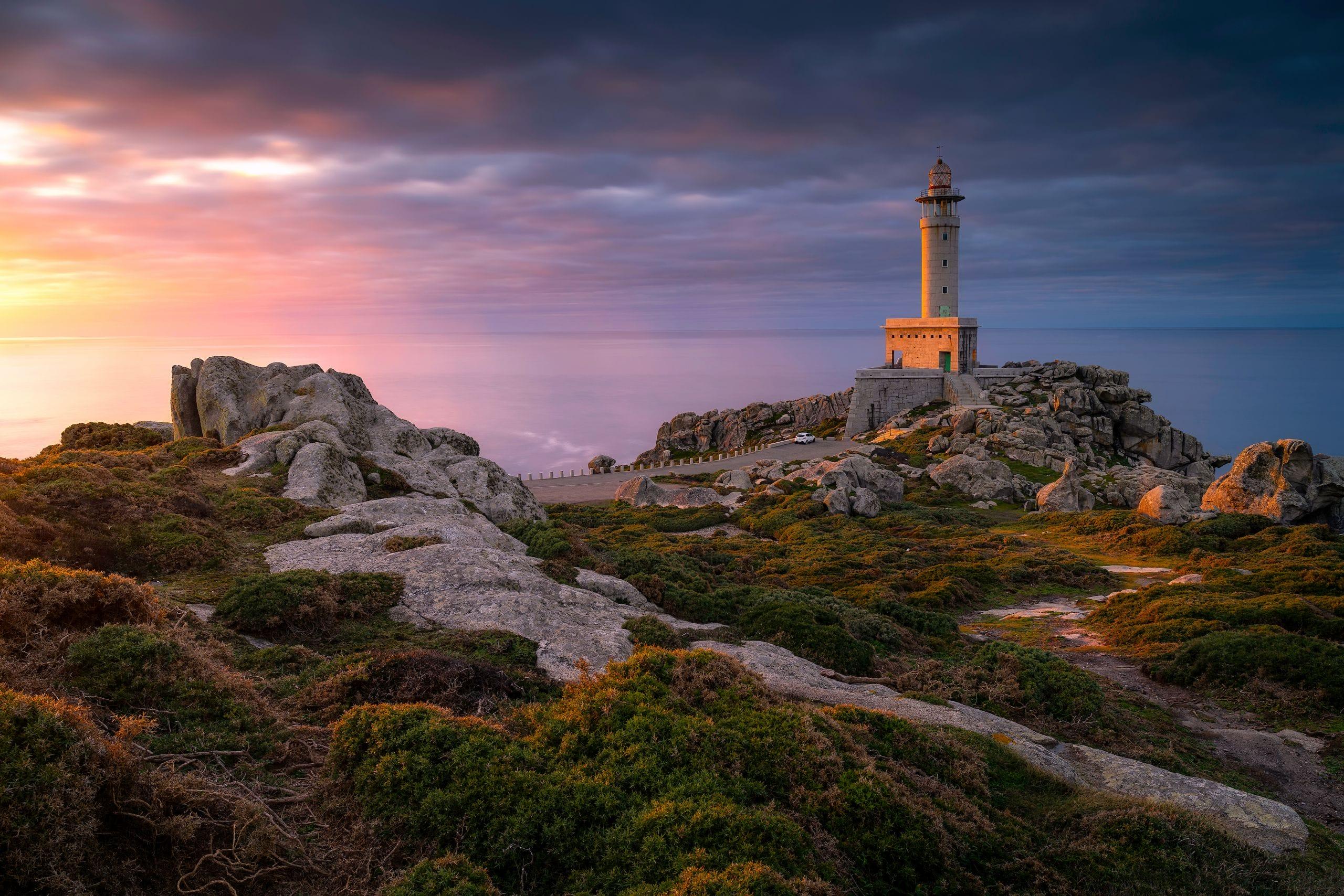 Atardecer en el Faro de Punta Nariga, Malpica de Bergantiños.