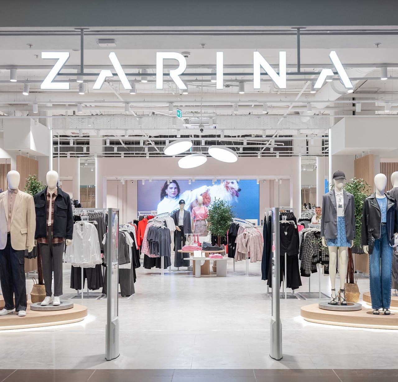Entrada de una de las tiendas de Zarina