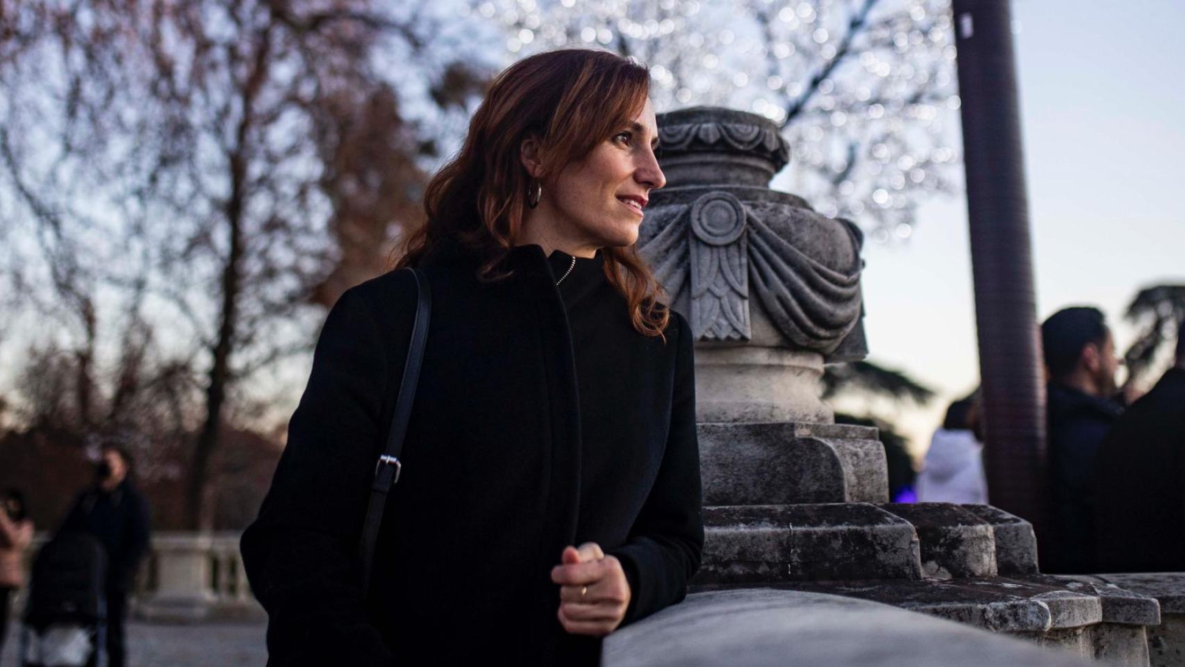 Mónica García en el parque del Retiro de Madrid esta Navidad.