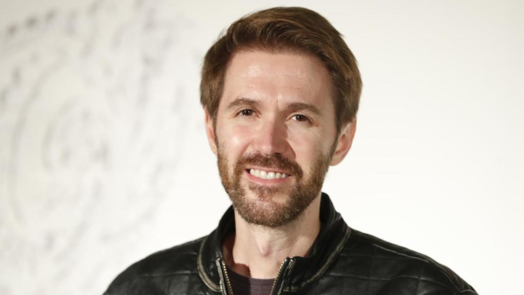 Manuel Martínez Velasco posando en un acto público, en noviembre de 2021, en Madrid.