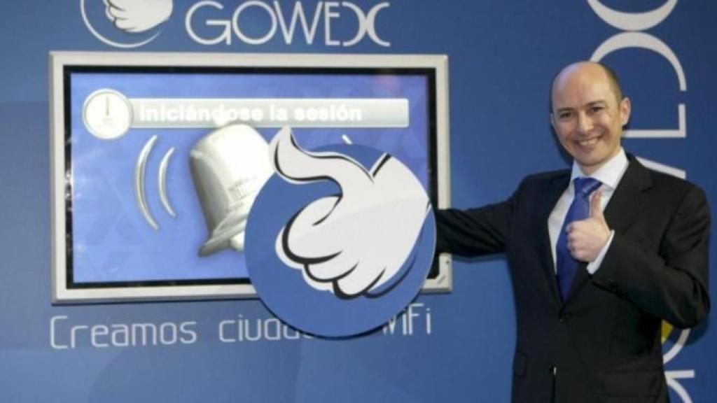Jenaro García posa junto al logotipo de Gowex