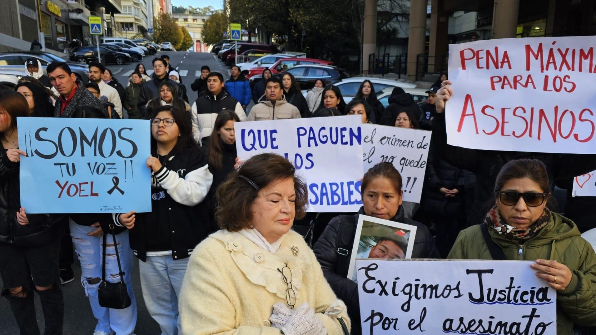 Decenas de personas piden justicia por Yoel. Foto (Cedida)