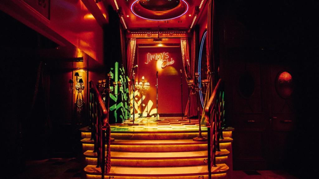 El escenario de Jimmy's.