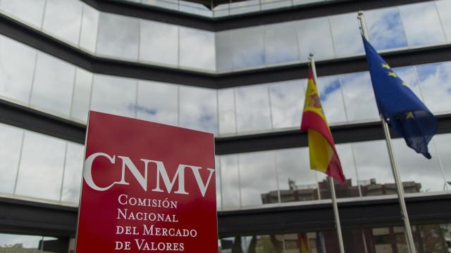 Fachada de la sede de la CNMV.