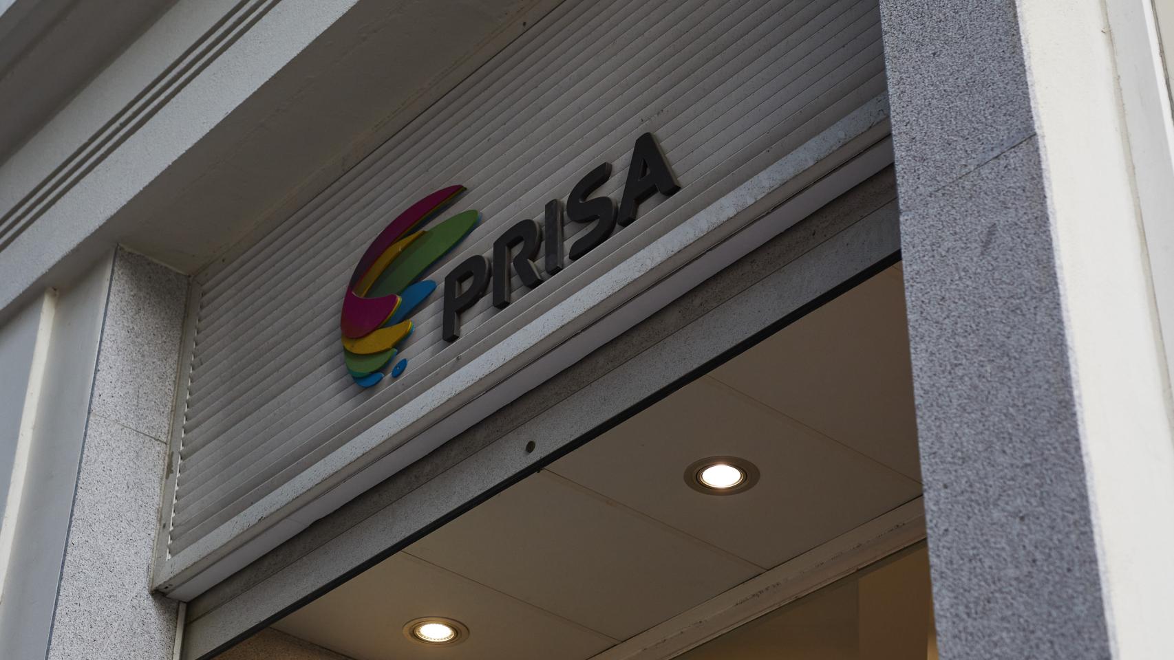 Logo de Prisa en la sede de la compañía en Madrid.