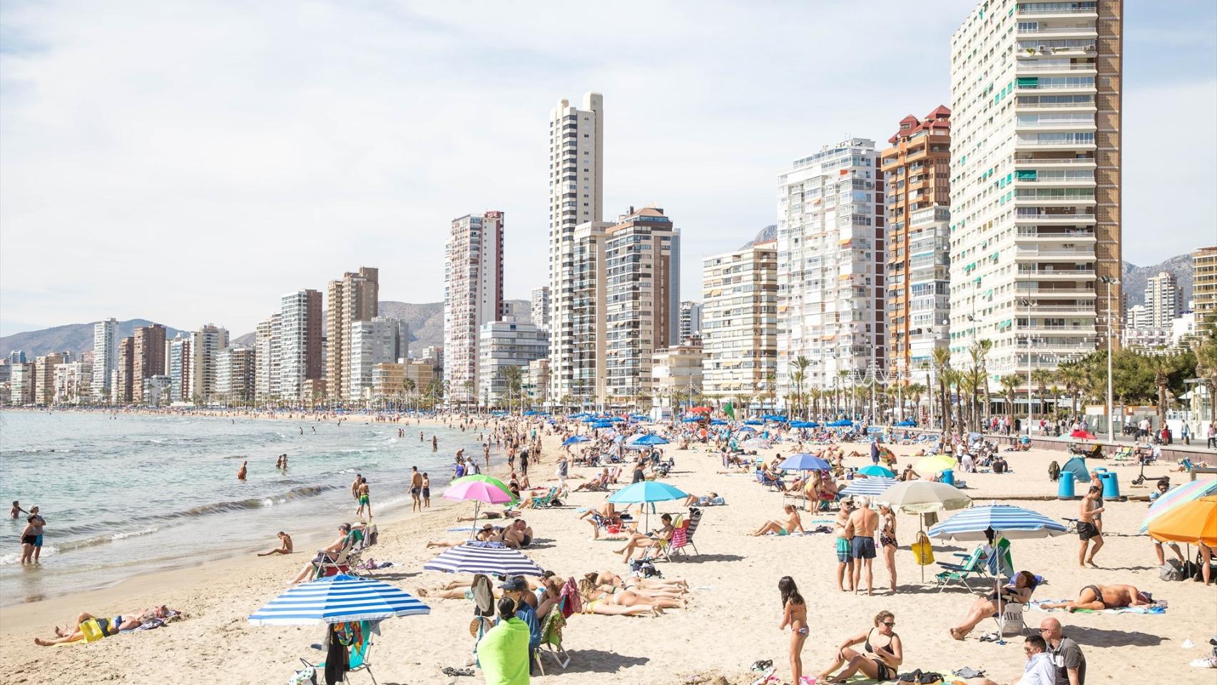 Playa de Benidorm en una imagen de marzo de 2023.
