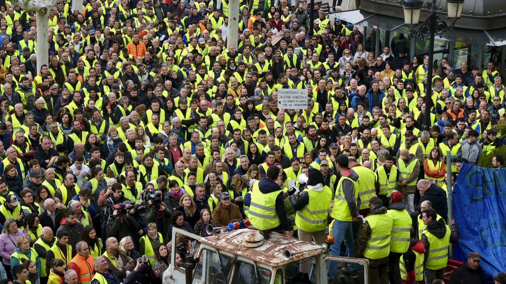 Agricultores se manifiestan este jueves en Logroño.