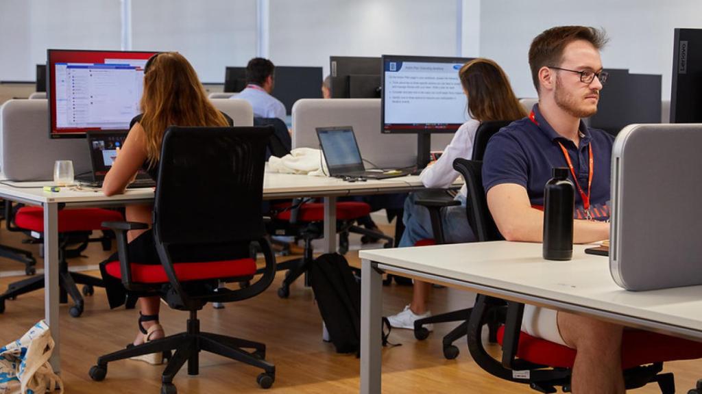 Trabajadores de Vodafone en Málaga.