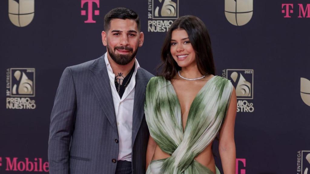 Ilia Topuria y su pareja Giorgina.