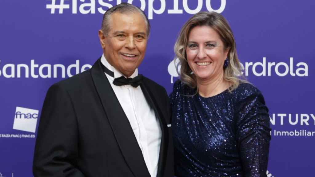El doctor Beltrán en la gala de Las Top100  junto a Patricia Pérez.