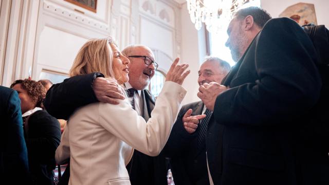 La vicepresidenta segunda y Ministra de Trabajo y Economía Social, Yolanda Díaz; el diputado de ERC, Joan Capdevila i Esteve; el secretario general del PCE en España, portavoz parlamentario de IU y diputado de Sumar, Enrique Santiago, y el presidente de Esquerra Republicana (ERC), Oriol Junqueras.